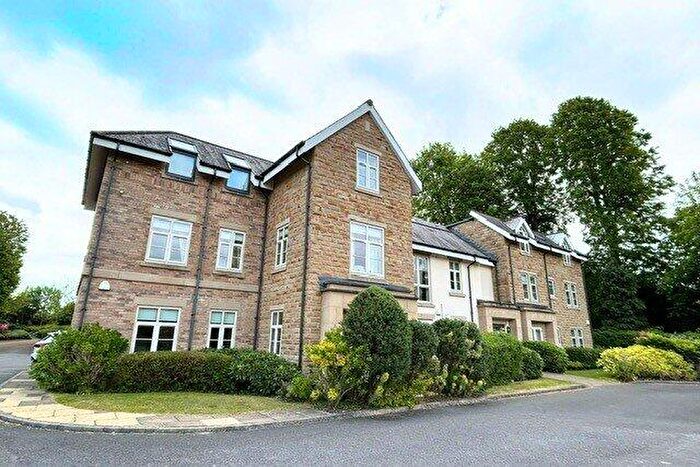 2 Bedroom Apartment To Rent In Coach House Court, Deighton Road, Wetherby, LS22