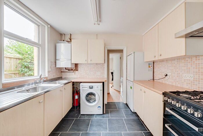 5 Bedroom Property To Rent In North Holmes Road, Canterbury, CT1