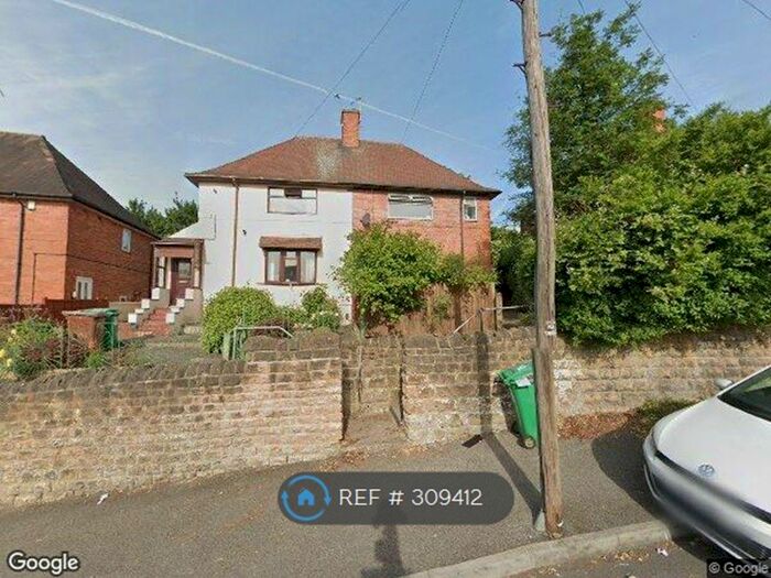 3 Bedroom Semi-Detached House To Rent In Skipton Circus, Nottingham, NG3