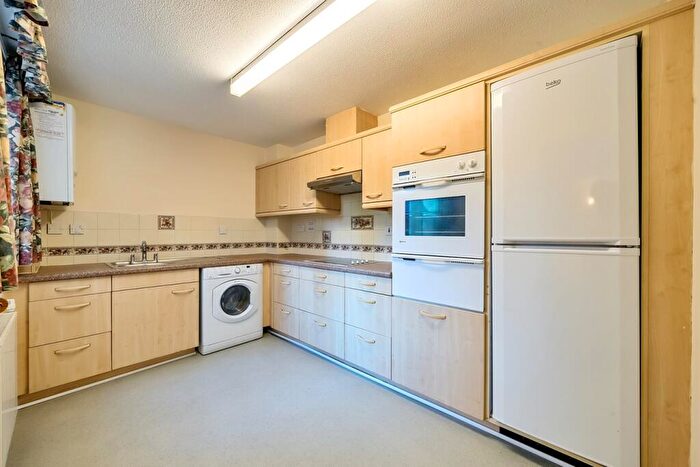 1 Bedroom Retirement Property For Sale In Four Oaks Road, Sutton Coldfield, B74