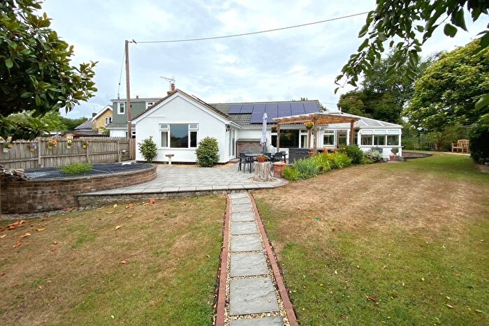 3 Bedroom Detached House For Sale In Prospect, Pewsey, SN9