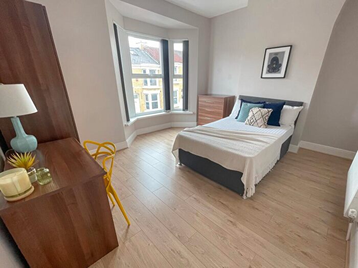 4 Bedroom Terraced House To Rent In Saxony Road, L7