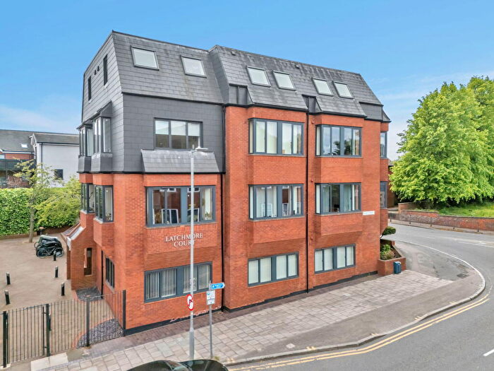 1 Bedroom Flat For Sale In Brand Street, Hitchin, SG5