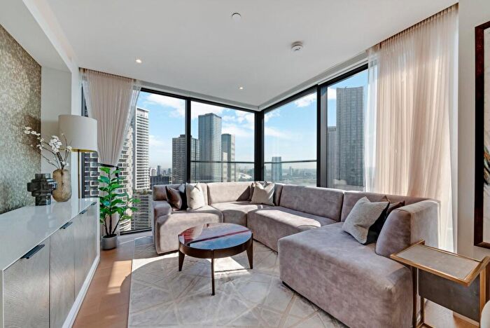 2 Bedroom Apartment For Sale In Hampton Tower, Canary Wharf, E14