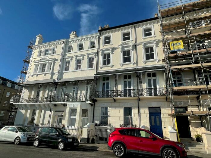 2 Bedroom Flat To Rent In Victoria Parade, Ramsgate, CT11