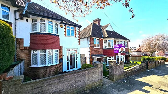 3 Bedroom Semi-Detached House To Rent In Castlewood Drive, London, SE9