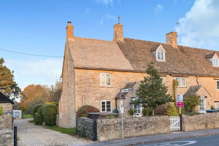 2 Bedroom Property For Sale In Middletown, Hailey, Witney OX29