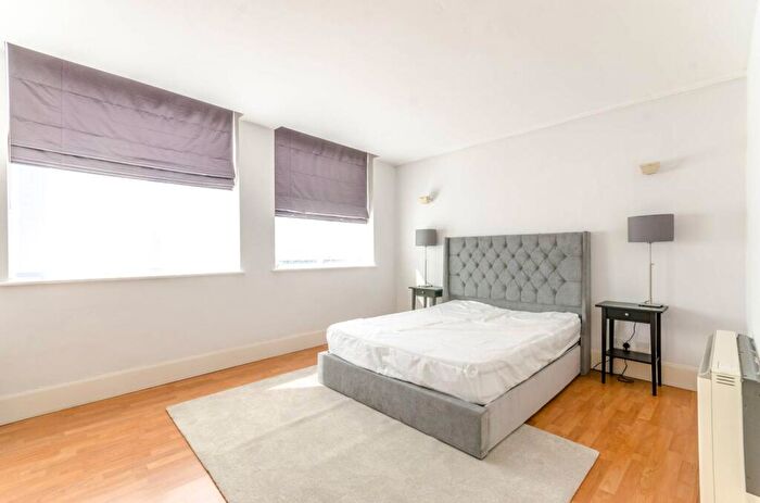 1 Bedroom Flat To Rent In Dingley Road, Islington, London, EC1V