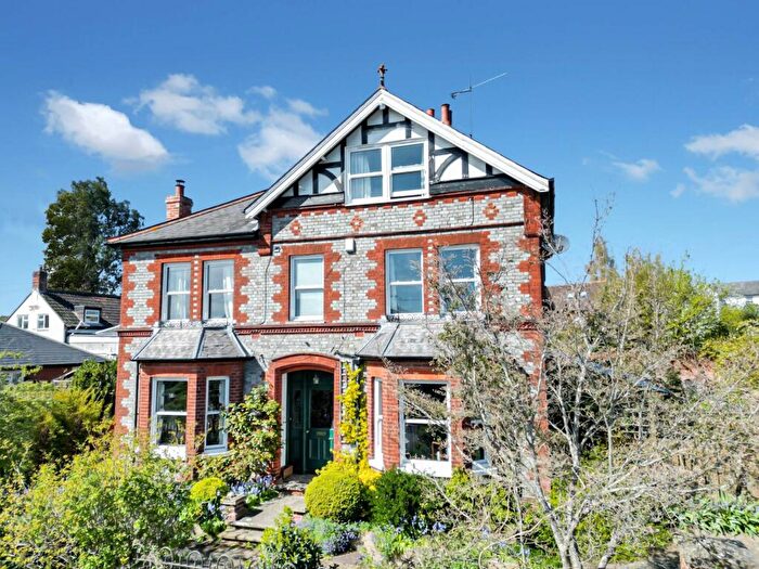 6 Bedroom Detached House For Sale In Mansfield Road, Reading, RG1