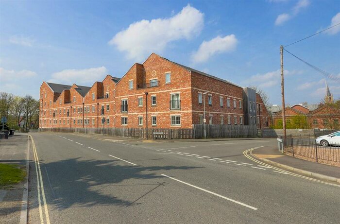 1 Bedroom Flat To Rent In Piccadilly Heights, Wain Avenue, Chesterfield, S41