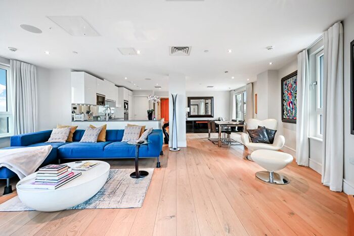 2 Bedroom Flat To Rent In Library Building, SW4