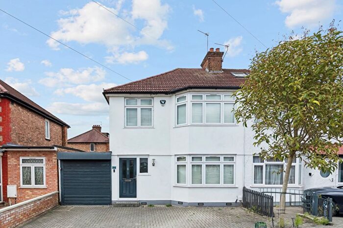 3 Bedroom Semi Detached House For Sale In Francis Road, Harrow, HA1