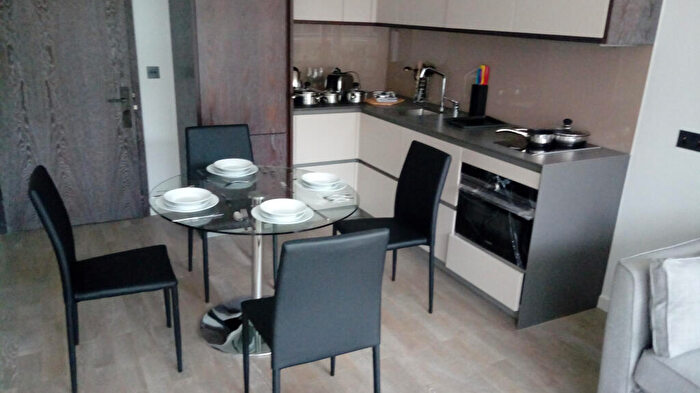 1 Bedroom Flat To Rent In Faraday House, Aurora Gardens, Battersea, SW11