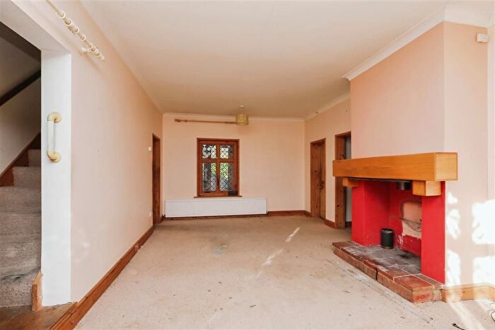 3 Bedroom Detached House For Sale In Sandy Lane, Scarning, Dereham, NR19