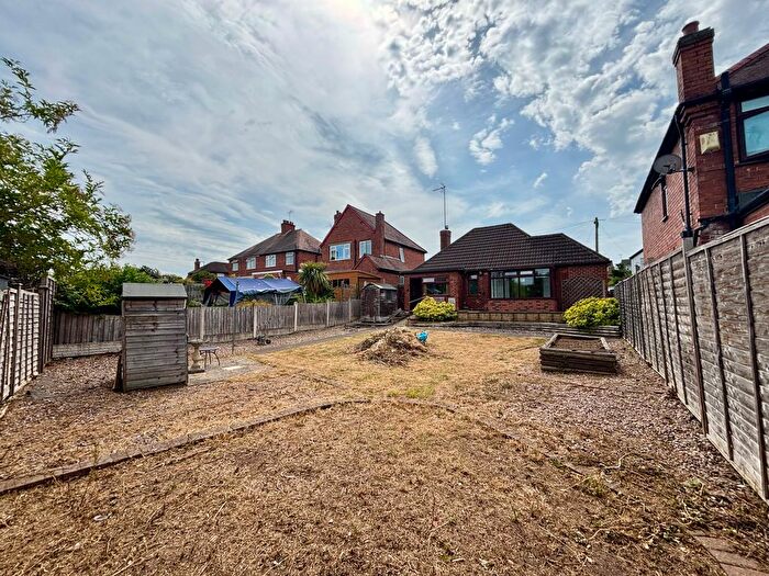 2 Bedroom Bungalow To Rent In Kitling Greaves Lane, Burton-On-Trent, DE13