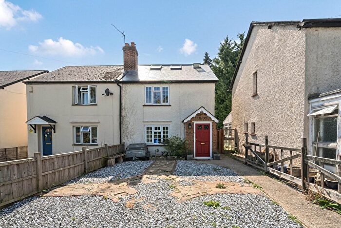 3 Bedroom Semi-Detached House For Sale In Bainhurst Cottages, Coronation Road, Littlewick Green, Maidenhead, SL6