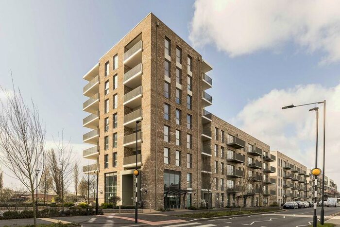 2 Bedroom Flat To Rent In Beresford Avenue, Wembley, HA0