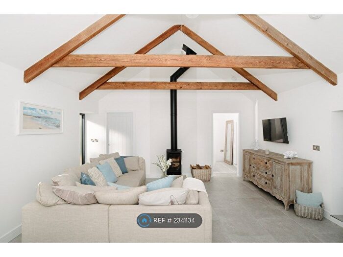 1 Bedroom Detached House To Rent In Crelly, Trenear, Helston, TR13