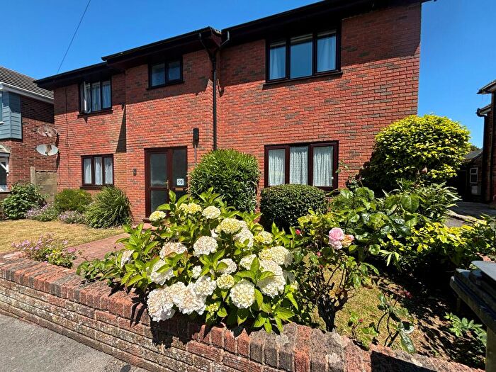 1 Bedroom Apartment To Rent In Elmes Road, Bournemouth, BH9