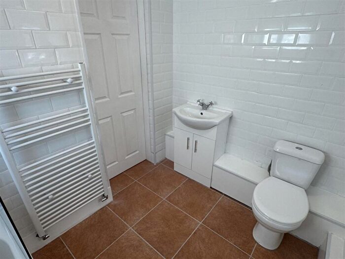 4 Bedroom Terraced House To Rent In Herbert Street, Aberdare, CF44