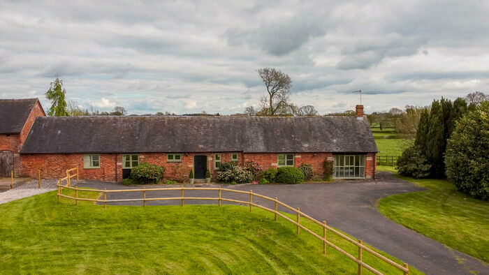 3 Bedroom Barn Conversion For Sale In Yeldersley Lane, Yeldersley, DE6