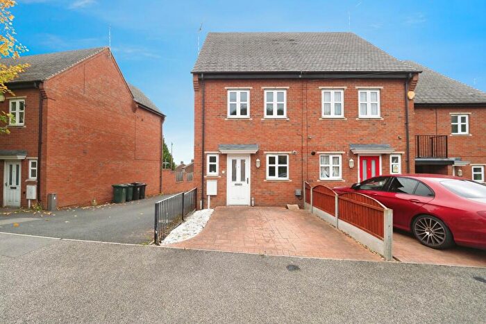 3 Bedroom Semi-Detached House For Sale In South Lodge Mews, Midway, Swadlincote, Derbyshire, DE11
