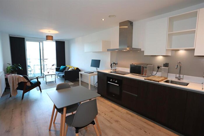 1 Bedroom Apartment To Rent In Middlewood Locks, Salford, M5