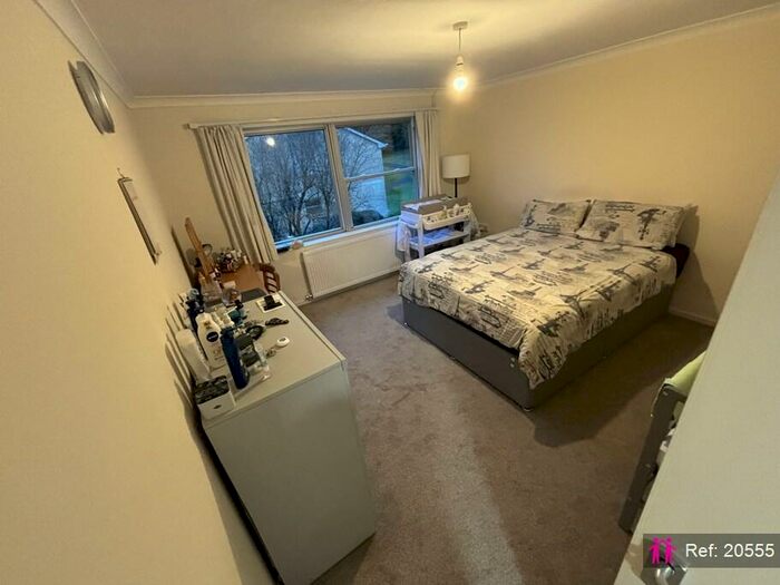 3 Bedroom Apartment To Rent In Weston Park West, Bath, BA1