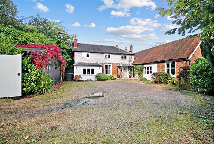 4 Bedroom Property For Sale In Turners Hill Road, Worth, Crawley, RH10