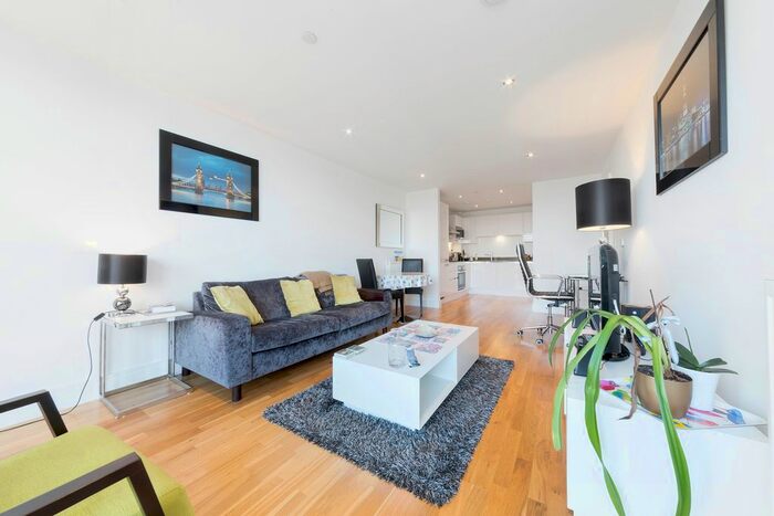 2 Bedroom Flat To Rent In Admirals Tower, Dowells Street, Greenwich, London, SE10