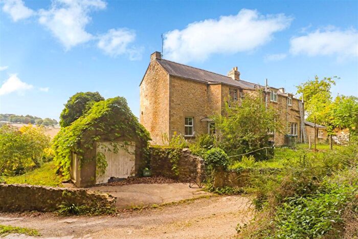 2 Bedroom Semi-Detached House For Sale In Roseleigh, Walls Quarry, Brimscombe, Stroud, GL5