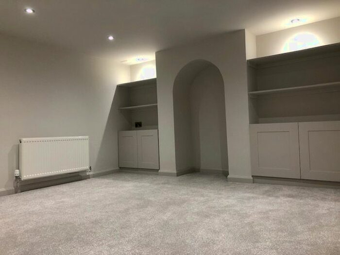 1 Bedroom Flat To Rent In Ellesmere Road, Shrewsbury, SY1