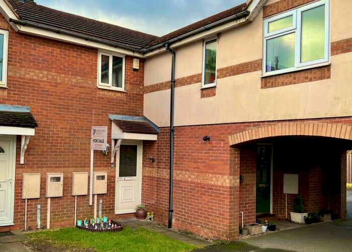 3 Bedroom Town House For Sale In Marston Close, Belper, DE56
