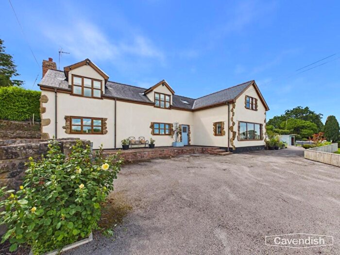 5 Bedroom Detached House For Sale In Pontybodkin, Mold, CH7