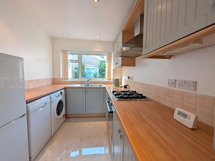 3 Bedroom Link Detached House To Rent In Brentwood, Norwich, NR4