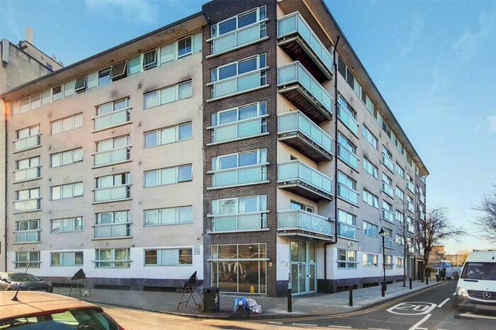 2 Bedroom Apartment To Rent In Theatre Building, Paton Close, London, E3