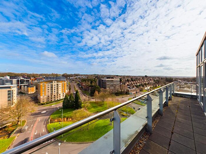 1 Bedroom Apartment For Sale In Moor End Lodge, Cotterells, Hemel Hempstead, Hertfordshire, HP1