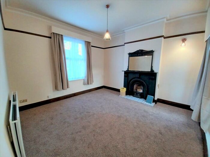 1 Bedroom Flat To Rent In Haydon Street, Basford, Stoke-on-Trent, ST4