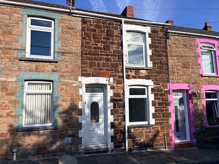 2 Bedroom Terraced House To Rent In Park View, Waunlwyd, NP23