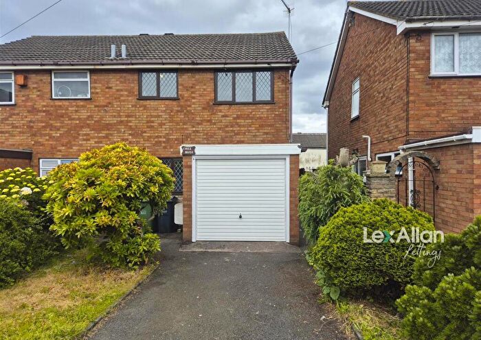 3 Bedroom House To Rent In Chez Nous, Lawrence Lane, Cradley Heath, B64