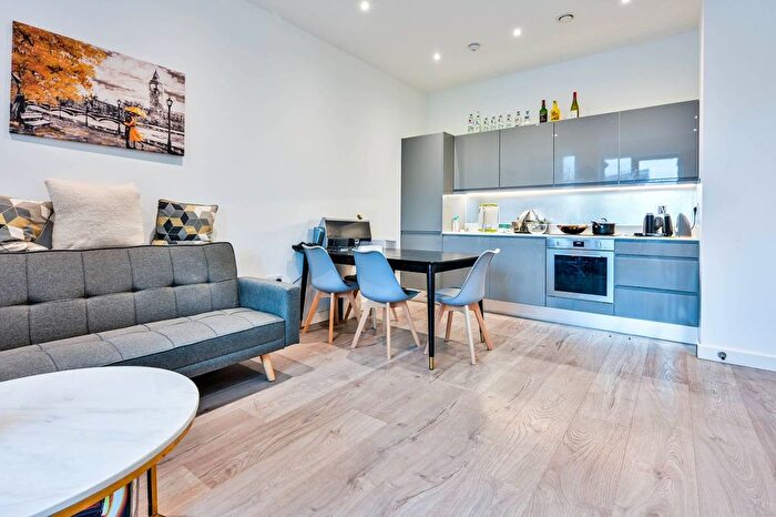 1 Bedroom Flat To Rent In Ladymead, Guildford, Guildford, GU1