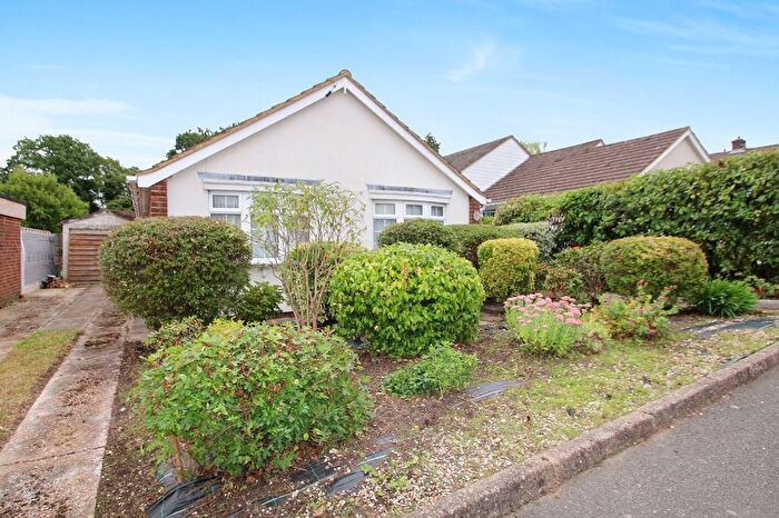 2 Bedroom Detached Bungalow For Sale In Wayside Avenue, Tenterden, TN30