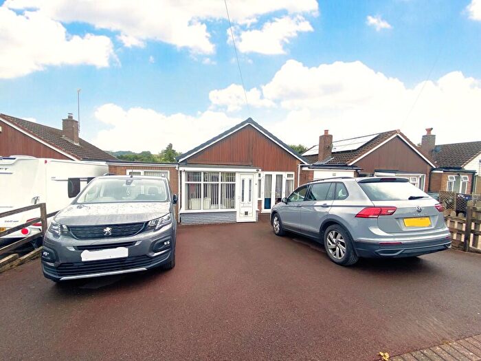 3 Bedroom Detached Bungalow For Sale In Meadow Way, Tean, ST10