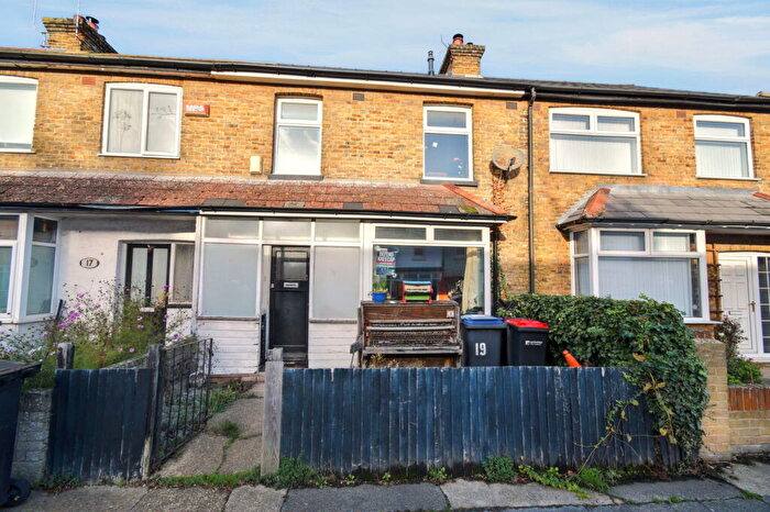 3 Bedroom Terraced House For Sale In Acton Road, Whitstable, CT5