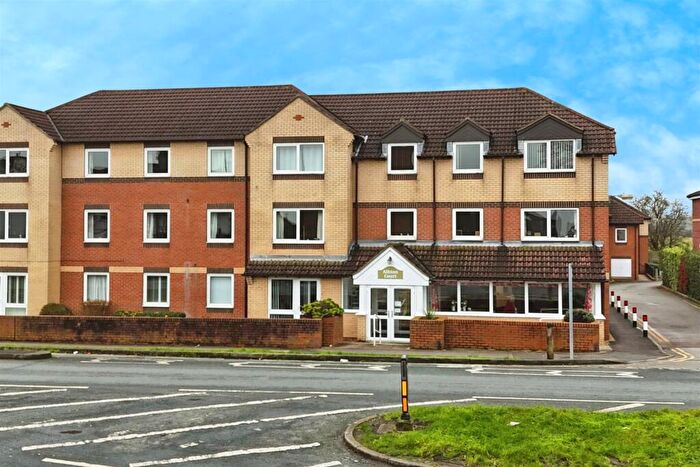 2 Bedroom Retirement Property For Sale In Albion Court, Anlaby Common, Hull, HU4