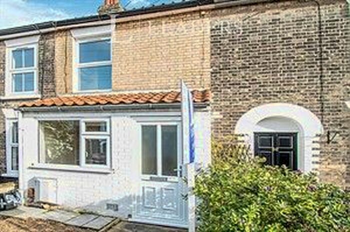 2 Bedroom Terraced House To Rent In Alexandra Road, Norwich, NR2