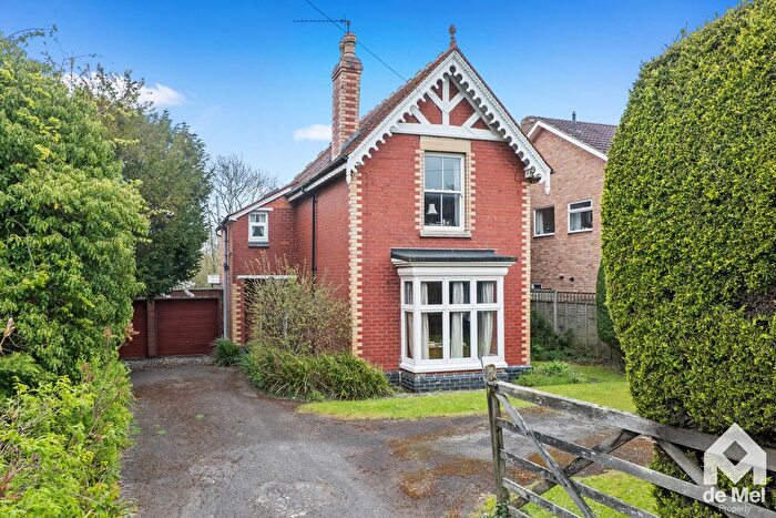 4 Bedroom Detached House For Sale In Gretton Road, Winchcombe, GL54