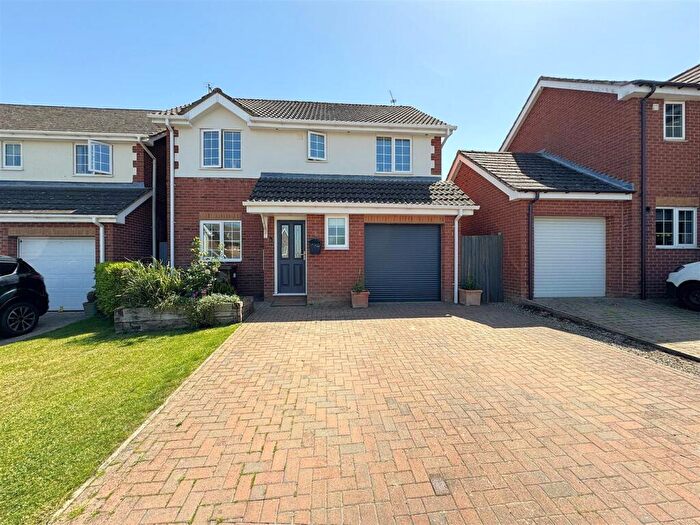 4 Bedroom Detached House For Sale In Harden Close, Great Oakley, Corby, NN18