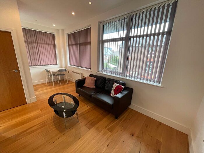 1 Bedroom Flat To Rent In The Landmark, Luton, LU1
