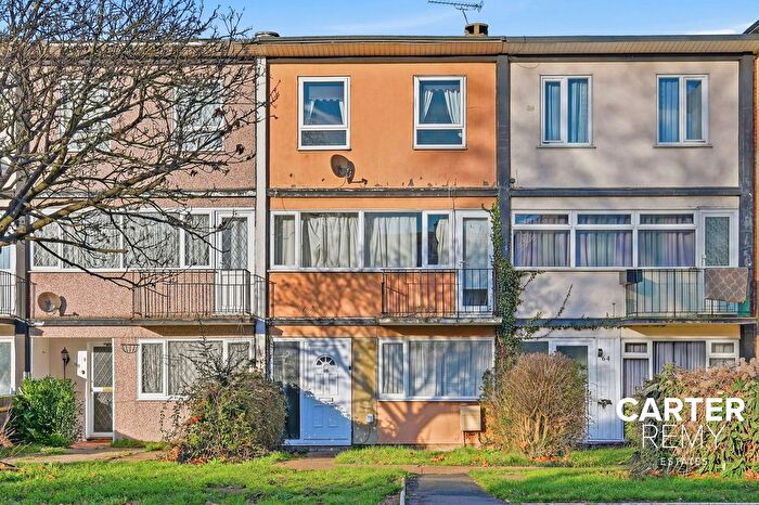 3 Bedroom Terraced House For Sale In Long Riding, Basildon, SS14